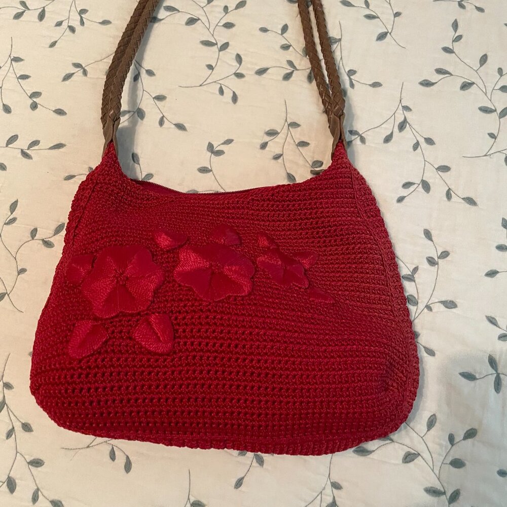 Red Knit Handbag - Picture 3 of 3